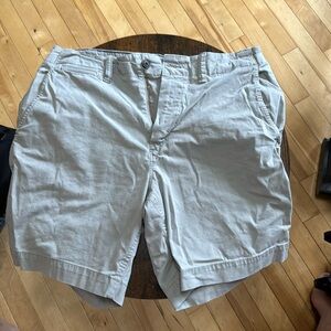 Men’s like new American Eagle shorts